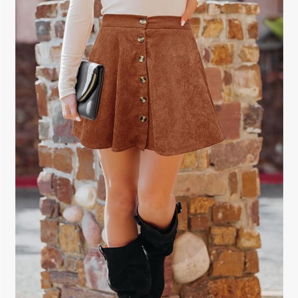 Amazon Brown A-Line Button Skirt - Picture 2 of 8